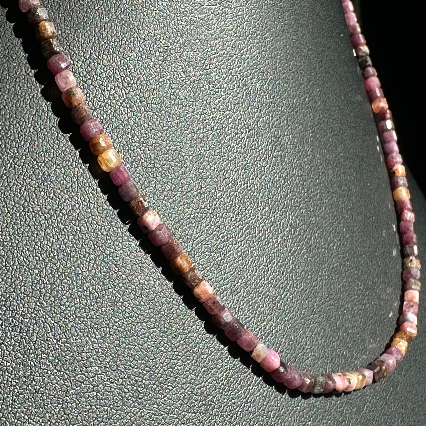 Single Choker: Ruby