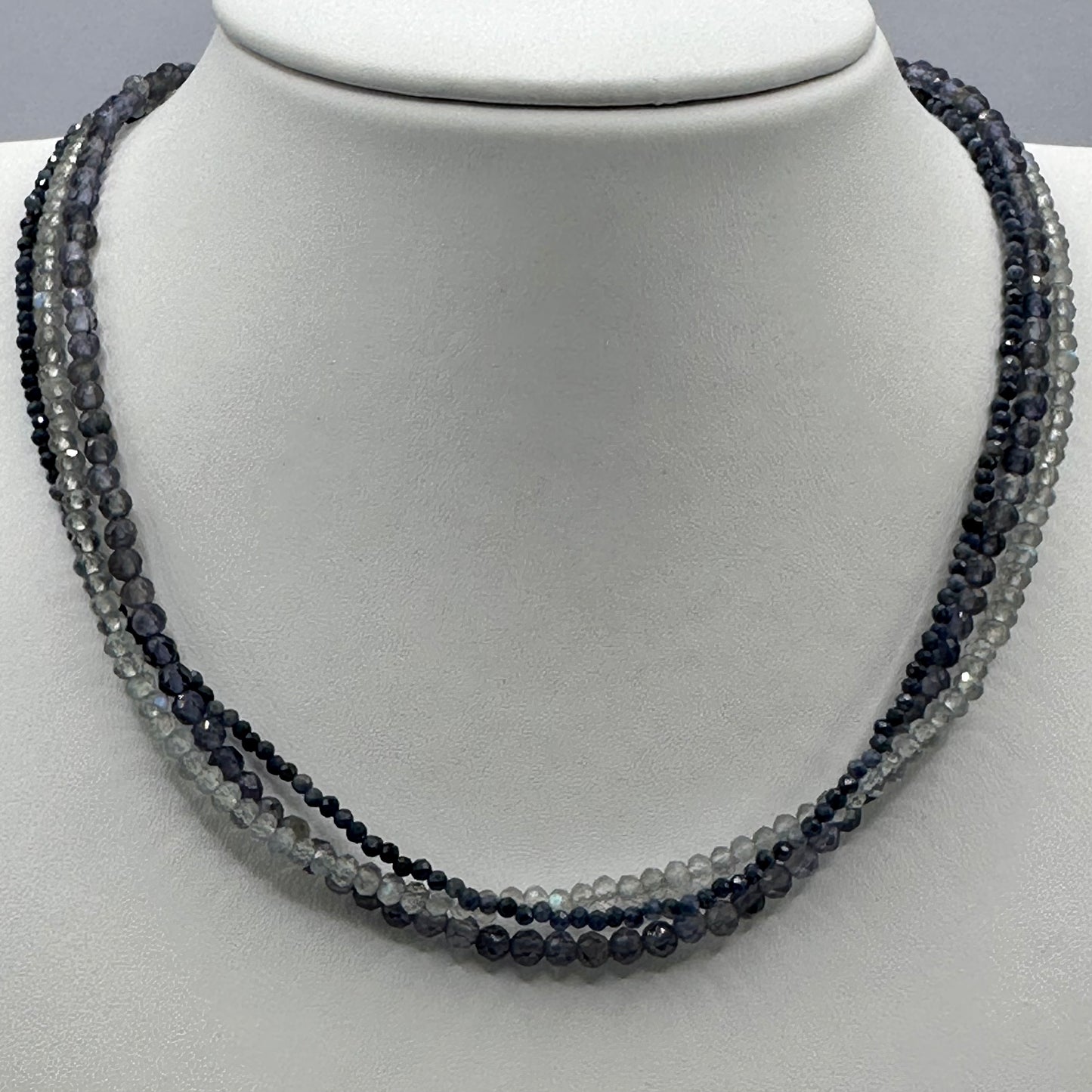 Choker Trio: Wise Intuition